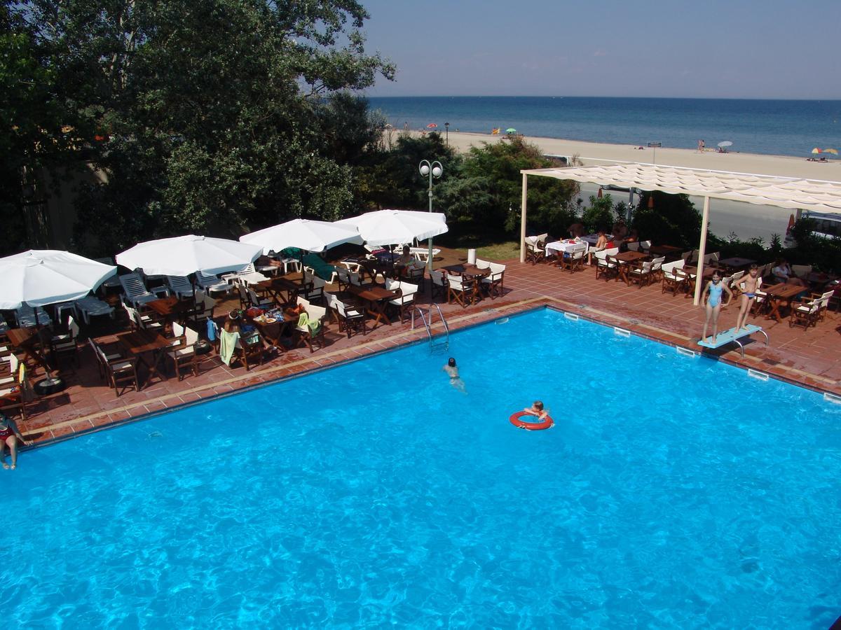 Отель Edem Holiday Club Катерини Экстерьер фото